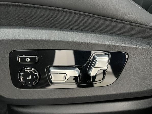 BMW XM с пробегом 2023 года, цена 17 440 000 рублей, 30175 км, внедорожник, Автокод Объявления