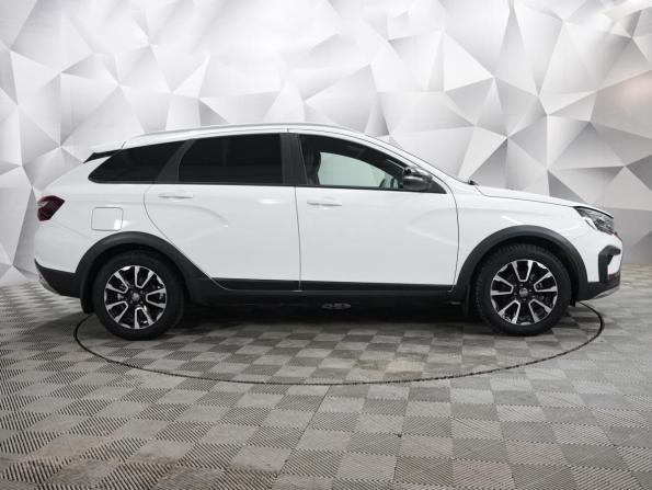 Lada (ВАЗ) Vesta I Рестайлинг (NG) с пробегом 2024 года, цена 1 595 000 рублей, 23000 км, универсал, Автокод Объявления