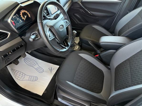 Lada (ВАЗ) Vesta I Рестайлинг (NG) с пробегом 2023 года, цена 1 170 000 рублей, 72200 км, седан, Автокод Объявления