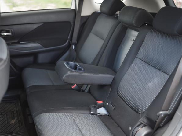 Mitsubishi Outlander III Рестайлинг 3 с пробегом 2018 года, цена 2 370 000 рублей, 80200 км, внедорожник, Автокод Объявления