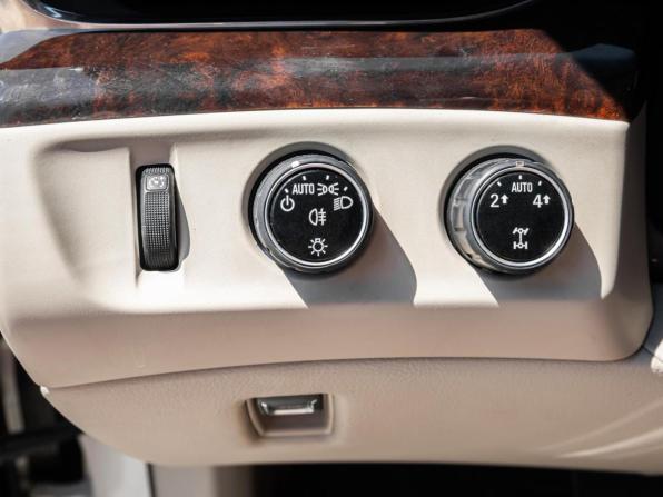 Cadillac Escalade IV с пробегом 2015 года, цена 4 240 000 рублей, 107109 км, внедорожник, Автокод Объявления