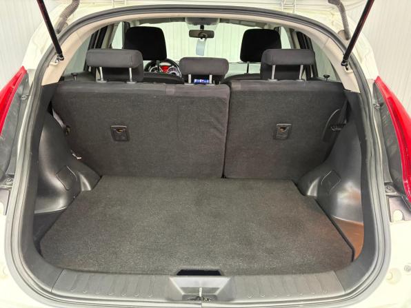 Nissan Juke I с пробегом 2012 года, цена 937 000 рублей, 135974 км, внедорожник, Автокод Объявления