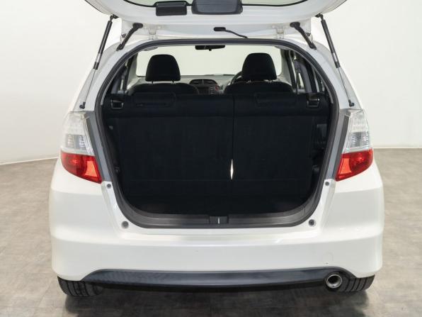 Honda Fit II с пробегом 2008 года, цена 950 000 рублей, 96750 км, хэтчбек, Автокод Объявления