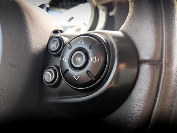 Mini Countryman II с пробегом 2017 года, цена 2 025 000 рублей, 59440 км, внедорожник, Автокод Объявления