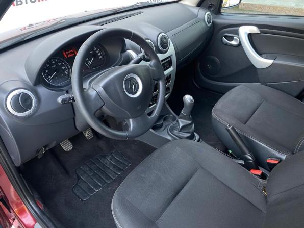 Renault Sandero I с пробегом 2012 года, цена 690 000 рублей, 154542 км, хэтчбек, Автокод Объявления