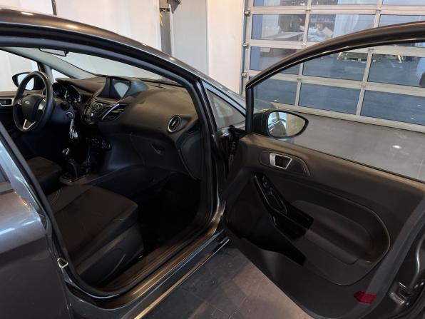 Ford Fiesta Mk6 Рестайлинг с пробегом 2016 года, цена 760 000 рублей, 180475 км, седан, Автокод Объявления