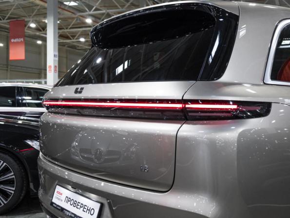 Li Auto (Lixiang) L8 I с пробегом 2022 года, цена 6 250 000 рублей, 4530 км, внедорожник, Автокод Объявления