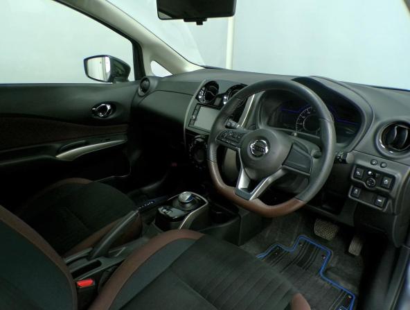 Nissan Note II Рестайлинг с пробегом 2017 года, цена 1 325 000 рублей, 88021 км, хэтчбек, Автокод Объявления