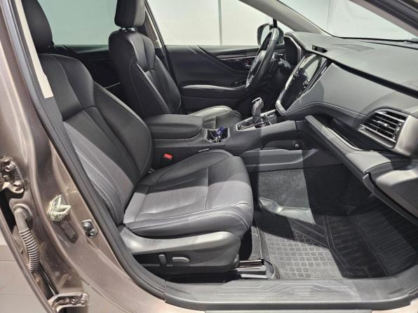 Subaru Outback VI с пробегом 2021 года, цена 4 299 000 рублей, 58631 км, универсал, Автокод Объявления