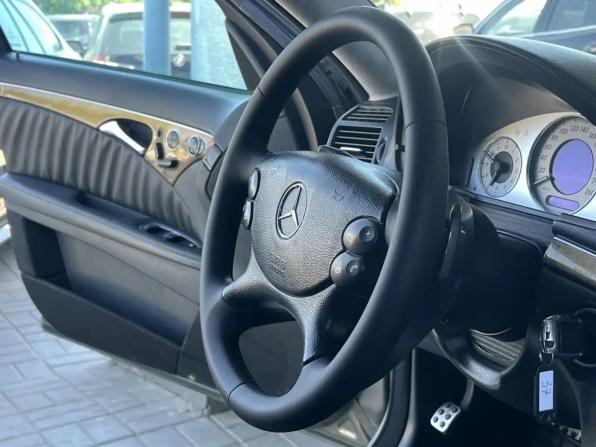 Mercedes-Benz E-Класс III (W211 S211) Рестайлинг с пробегом 2008 года, цена 900 000 рублей, 246054 км, седан, Автокод Объявления