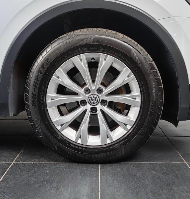 Volkswagen Tiguan II Москва  - изображение 24