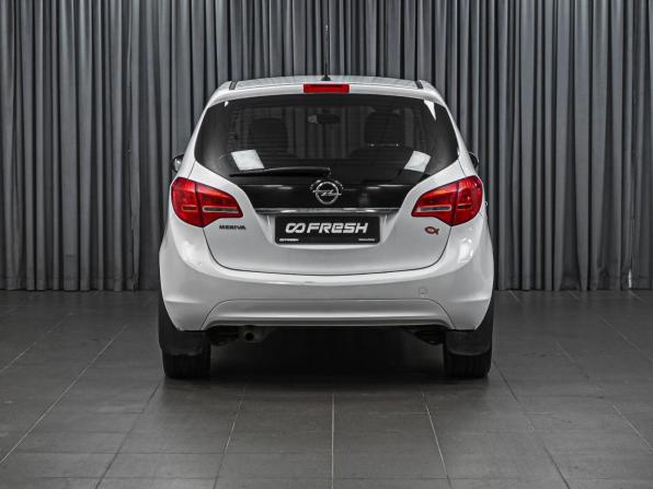 Opel Meriva B с пробегом 2012 года, цена 735 000 рублей, 267723 км, компактвэн, Автокод Объявления
