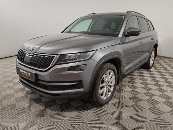 Skoda Karoq I с пробегом 2020 года, цена 2 029 000 рублей, 194917 км, внедорожник, Автокод Объявления