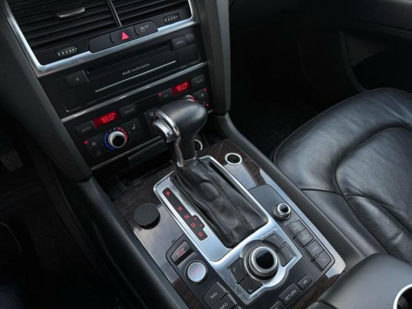 Audi Q7 I (4L) Рестайлинг с пробегом 2014 года, цена 2 700 000 рублей, 204111 км, внедорожник, Автокод Объявления
