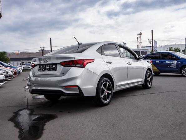 Hyundai Solaris II с пробегом 2019 года, цена 1 210 000 рублей, 88015 км, седан, Автокод Объявления