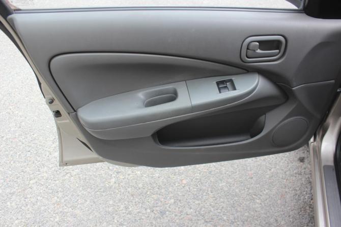 Nissan Almera Classic I с пробегом 2010 года, цена 597 000 рублей, 160252 км, седан, Автокод Объявления