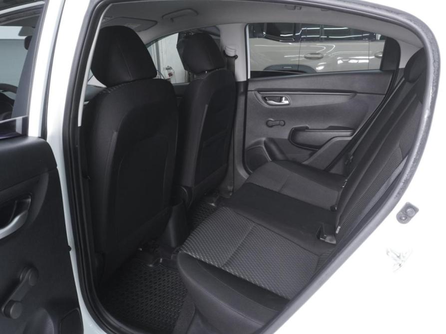 Kia Rio IV Ростов-на-Дону  - изображение 11