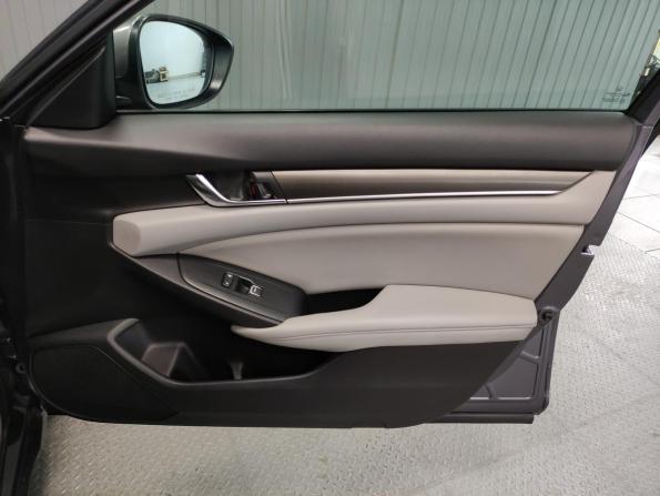 Honda Accord X с пробегом 2019 года, цена 1 599 000 рублей, 162820 км, седан, Автокод Объявления