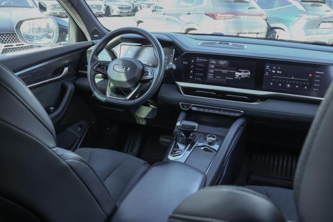 Geely Monjaro I с пробегом 2023 года, цена 3 363 000 рублей, 44083 км, внедорожник, Автокод Объявления