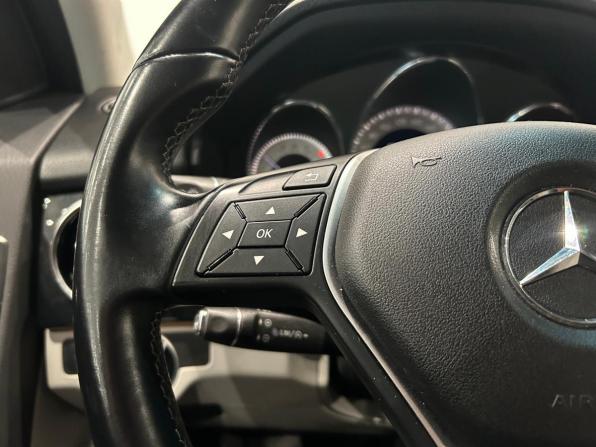 Mercedes-Benz GLK-Класс I (X204) Рестайлинг с пробегом 2013 года, цена 1 749 000 рублей, 207196 км, внедорожник, Автокод Объявления