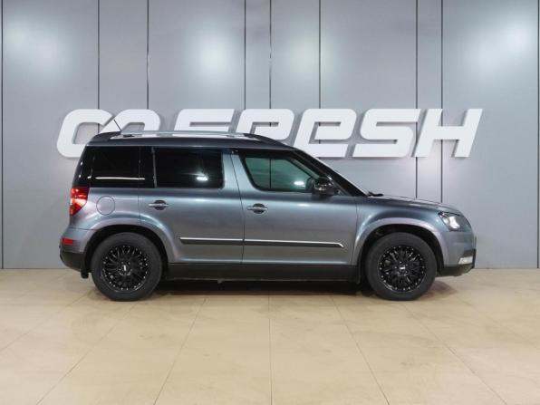Skoda Yeti I Рестайлинг с пробегом 2017 года, цена 1 699 000 рублей, 185826 км, внедорожник, Автокод Объявления