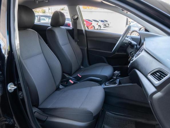 Hyundai Solaris II с пробегом 2017 года, цена 1 099 000 рублей, 179081 км, седан, Автокод Объявления