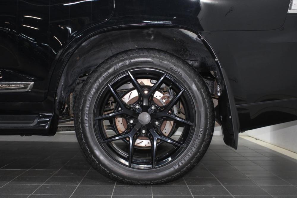Toyota Land Cruiser 200 Series Рестайлинг 2 Владивосток  - изображение 12