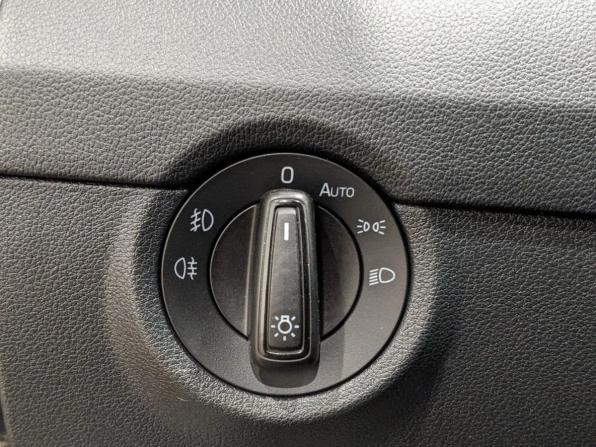 Skoda Octavia III (A7) Рестайлинг с пробегом 2019 года, цена 1 610 000 рублей, 207137 км, лифтбек, Автокод Объявления