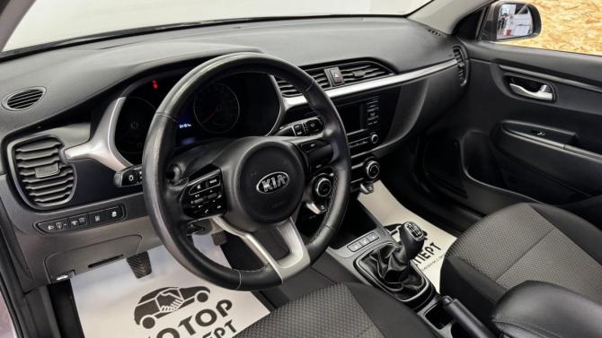 Kia Rio IV Рестайлинг с пробегом 2021 года, цена 1 615 000 рублей, 34151 км, седан, Автокод Объявления