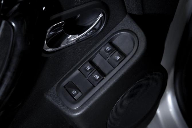 Renault Duster I Рестайлинг с пробегом 2019 года, цена 1 449 000 рублей, 129877 км, внедорожник, Автокод Объявления