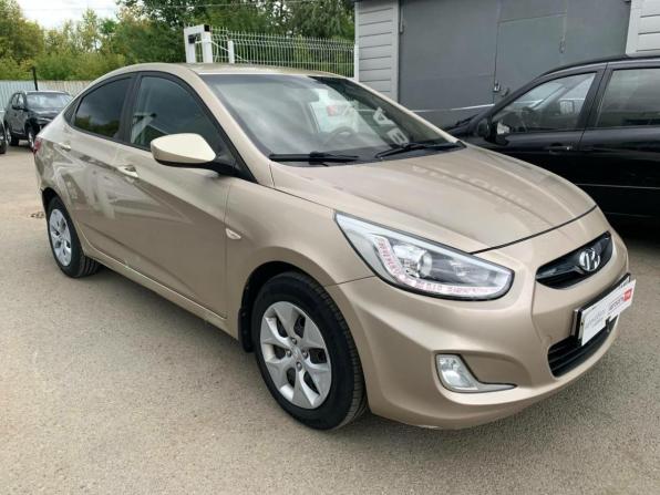 Hyundai Solaris I с пробегом 2013 года, цена 770 640 рублей, 156860 км, седан, Автокод Объявления