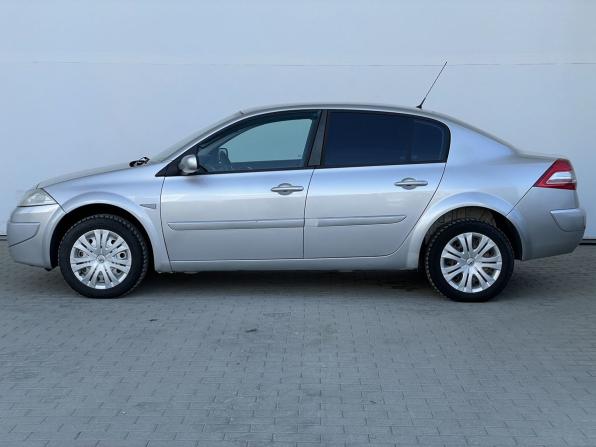 Renault Megane II Рестайлинг с пробегом 2008 года, цена 378 000 рублей, 210227 км, седан, Автокод Объявления