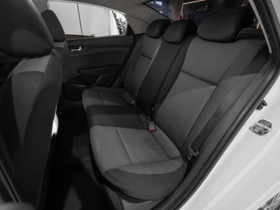 Hyundai Solaris II Москва  - изображение 12