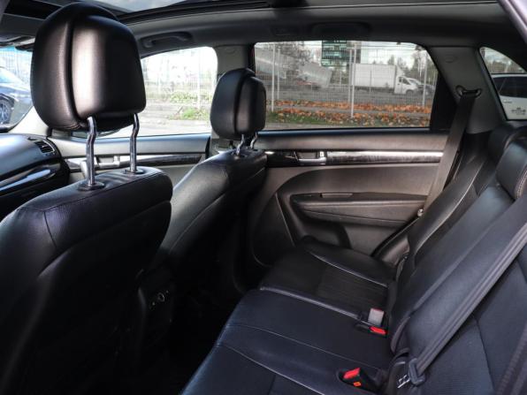 Kia Sorento II Рестайлинг с пробегом 2012 года, цена 1 459 000 рублей, 244543 км, внедорожник, Автокод Объявления