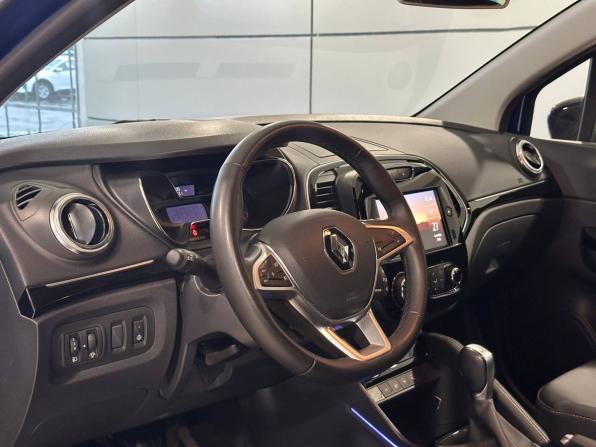 Renault Kaptur I Рестайлинг с пробегом 2021 года, цена 1 815 000 рублей, 41405 км, внедорожник, Автокод Объявления