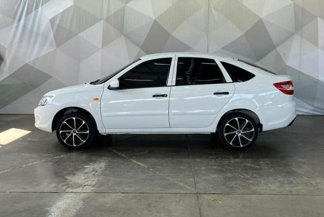 Lada (ВАЗ) Granta I с пробегом 2015 года, цена 340 000 рублей, 187449 км, седан, Автокод Объявления