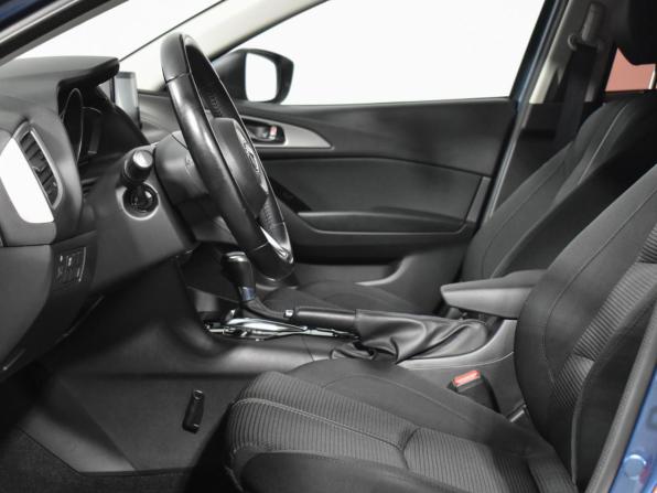Mazda 3 III (BM) Рестайлинг с пробегом 2017 года, цена 1 850 000 рублей, 81247 км, седан, Автокод Объявления