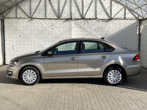 Volkswagen Polo V Рестайлинг с пробегом 2017 года, цена 1 150 000 рублей, 153684 км, седан, Автокод Объявления