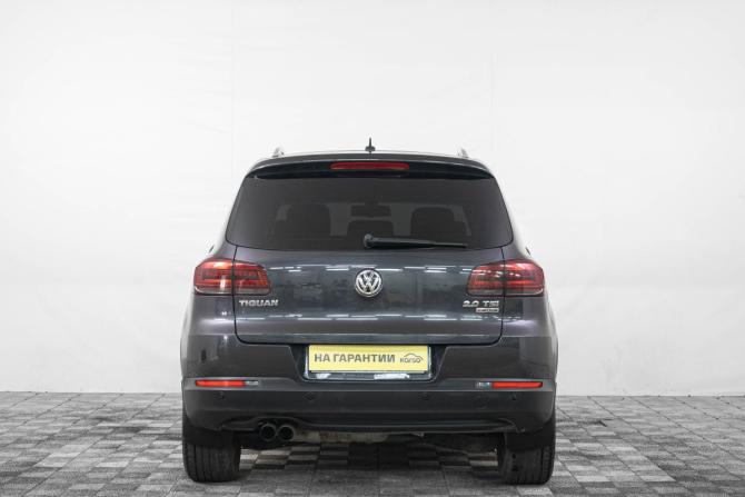 Volkswagen Tiguan I Рестайлинг с пробегом 2016 года, цена 1 649 000 рублей, 157000 км, внедорожник, Автокод Объявления