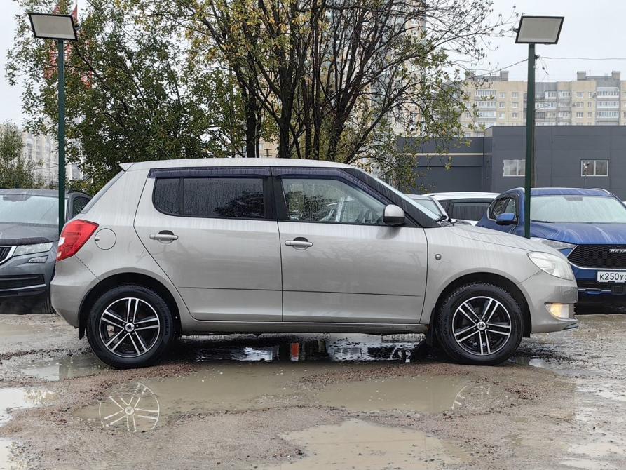 Skoda Fabia II Рестайлинг Санкт-Петербург  - изображение 8