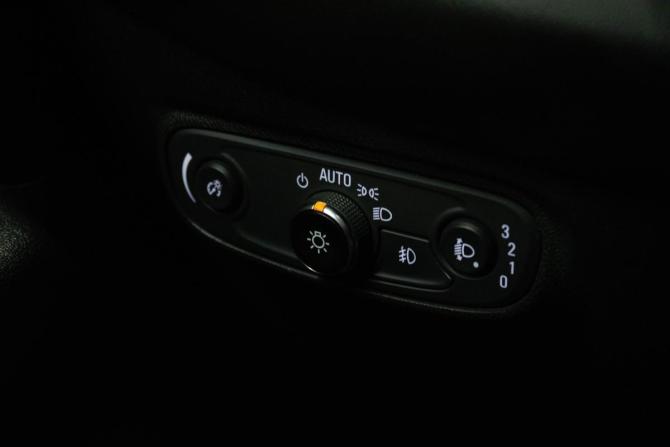 Chevrolet Equinox III с пробегом 2020 года, цена 1 899 000 рублей, 168697 км, внедорожник, Автокод Объявления