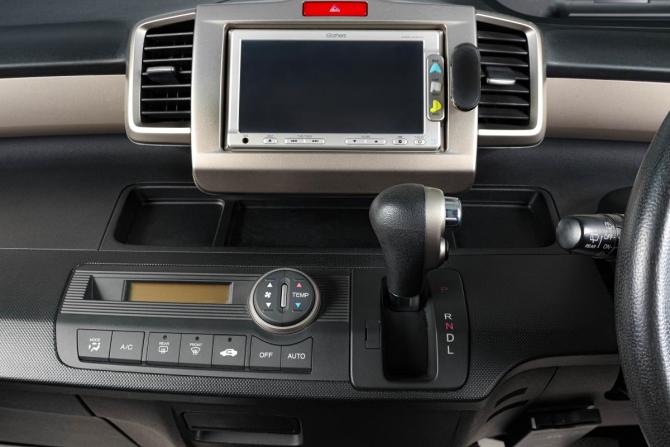 Honda Freed I с пробегом 2010 года, цена 1 159 000 рублей, 86000 км, компактвэн, Автокод Объявления
