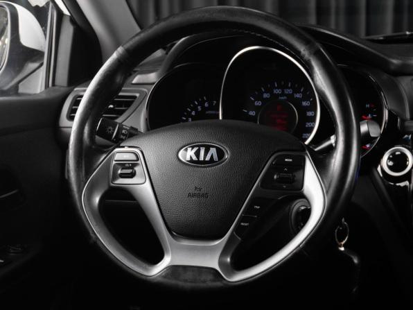 Kia Rio III Рестайлинг с пробегом 2016 года, цена 1 069 000 рублей, 293442 км, седан, Автокод Объявления