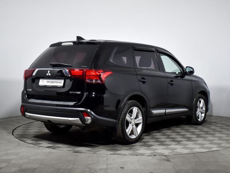 Mitsubishi Outlander III Рестайлинг 2 Санкт-Петербург  - изображение 5