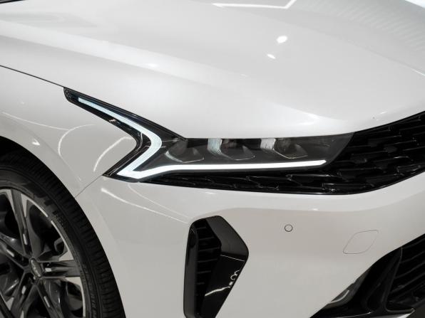 Kia K5 III с пробегом 2024 года, цена 3 430 000 рублей, 55171 км, седан, Автокод Объявления