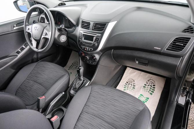 Hyundai Solaris I Рестайлинг с пробегом 2016 года, цена 1 149 000 рублей, 17809 км, седан, Автокод Объявления