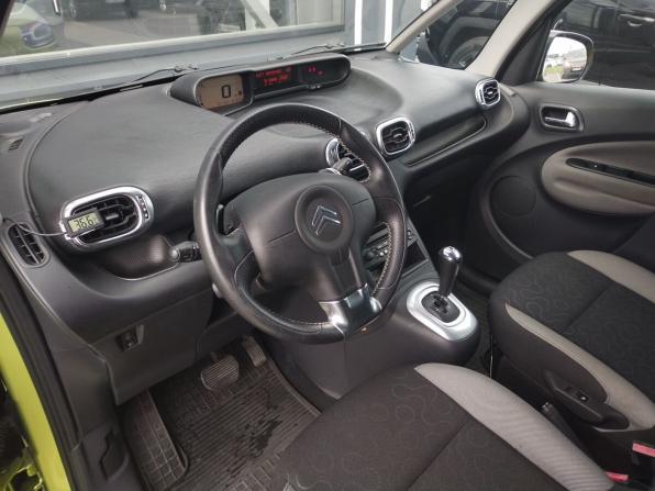 Citroen C3 Picasso I с пробегом 2012 года, цена 620 000 рублей, 134000 км, компактвэн, Автокод Объявления