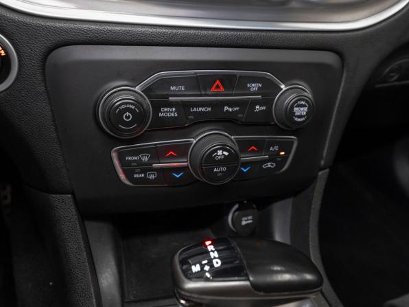Dodge Charger VII (LD) Рестайлинг с пробегом 2020 года, цена 4 490 000 рублей, 107248 км, седан, Автокод Объявления