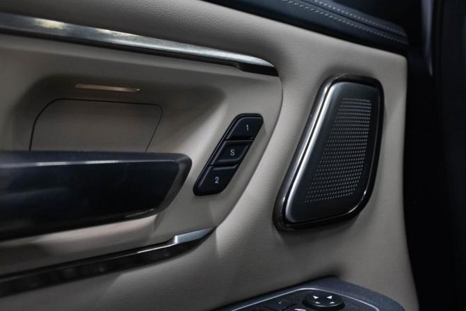 Ram 1500 V с пробегом 2020 года, цена 6 899 000 рублей, 42323 км, пикап, Автокод Объявления