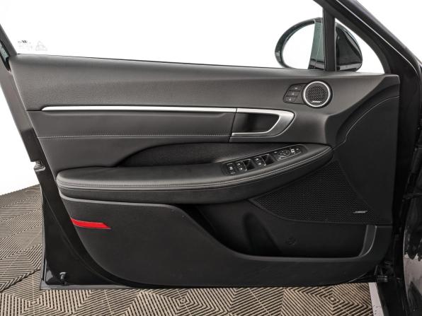Hyundai Sonata VIII (DN8) с пробегом 2021 года, цена 2 970 000 рублей, 34211 км, седан, Автокод Объявления